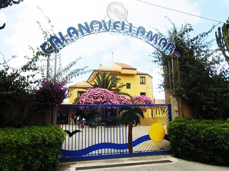 Villaggio Hotel Club Calanovellamare بيراينو المظهر الخارجي الصورة