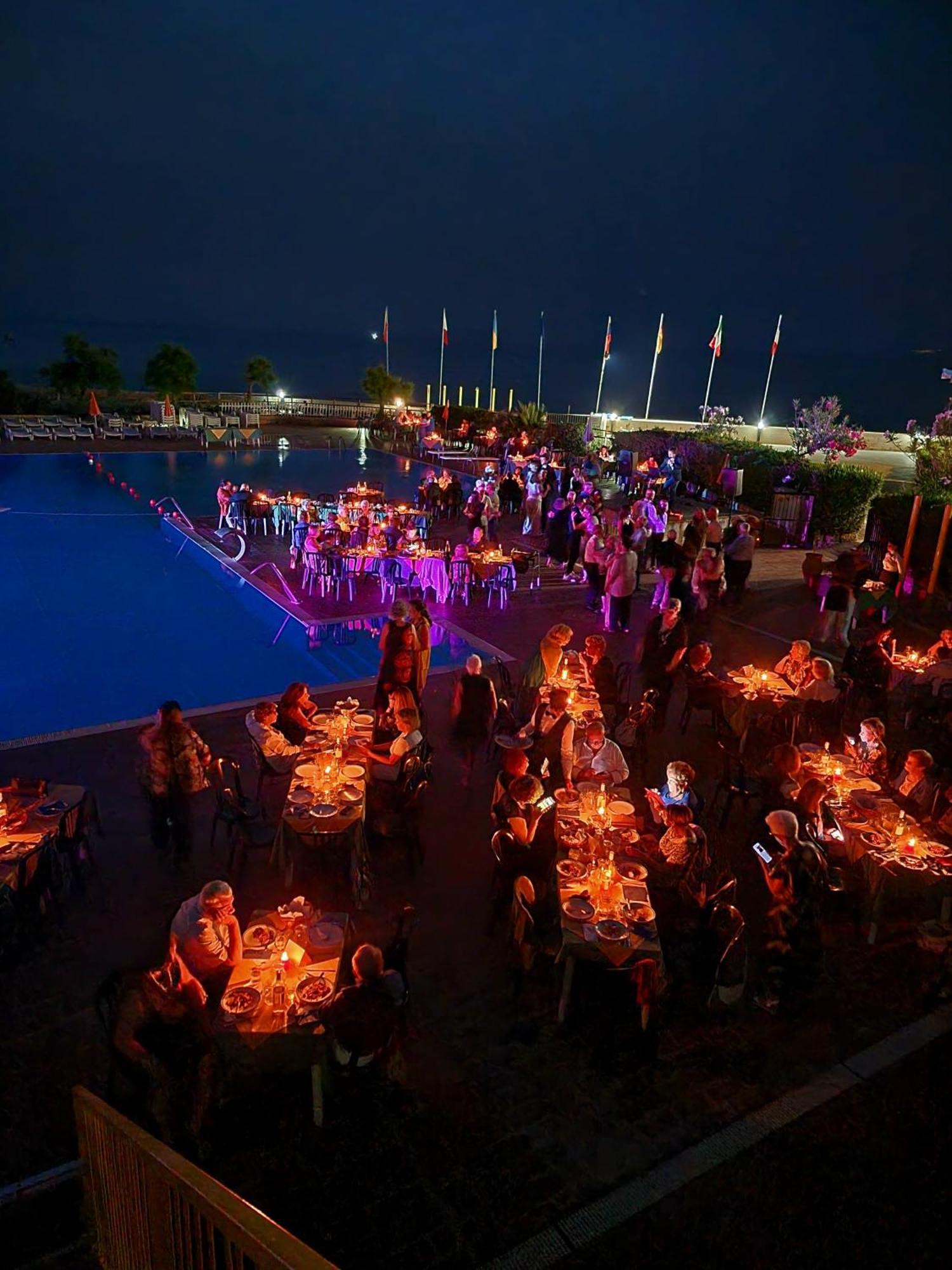 Villaggio Hotel Club Calanovellamare بيراينو المظهر الخارجي الصورة