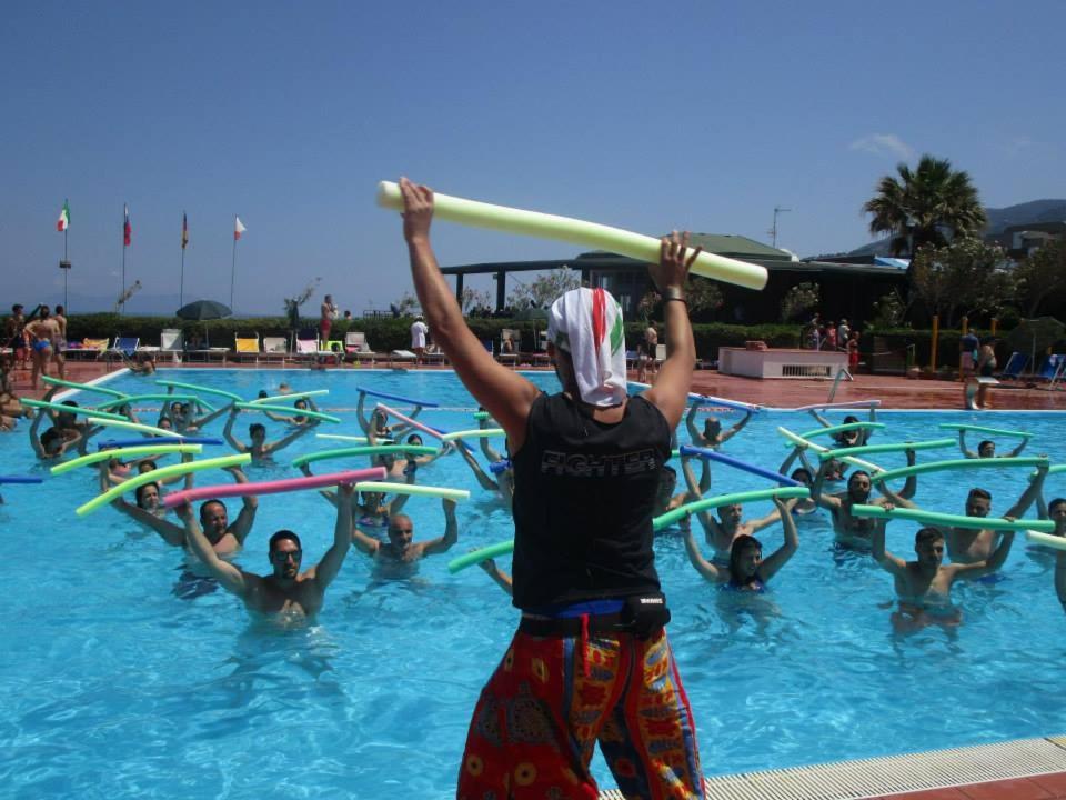 Villaggio Hotel Club Calanovellamare بيراينو المظهر الخارجي الصورة